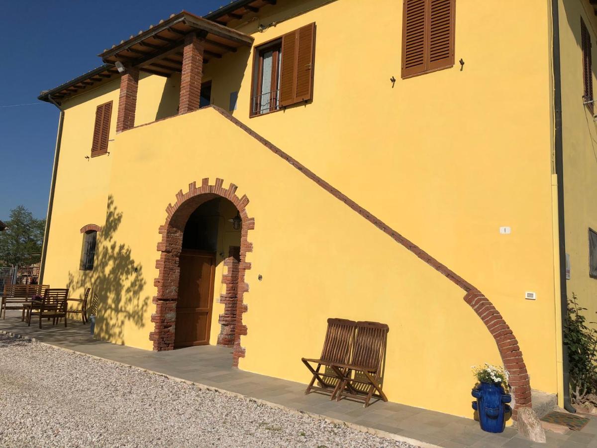 La Nana Gialla Riotorto Exterior photo